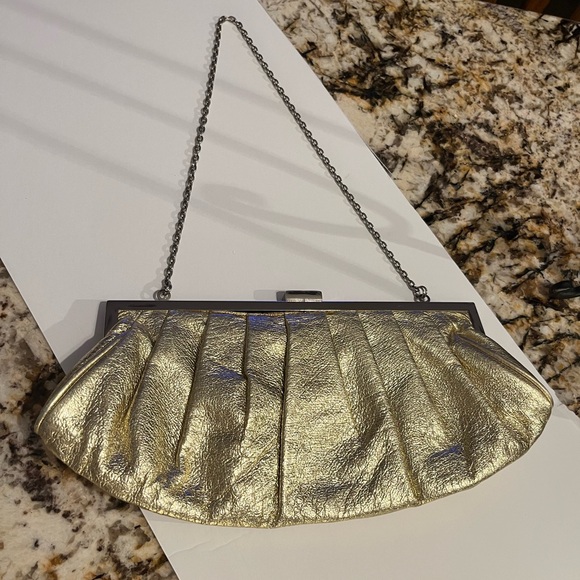 Vintage Handbag Gold Clutch leather lined with Chain - Picture 10 of 11